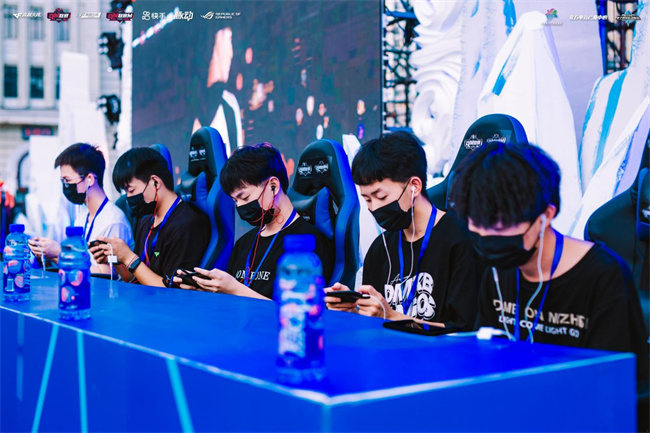 但在中国队 但在中国队