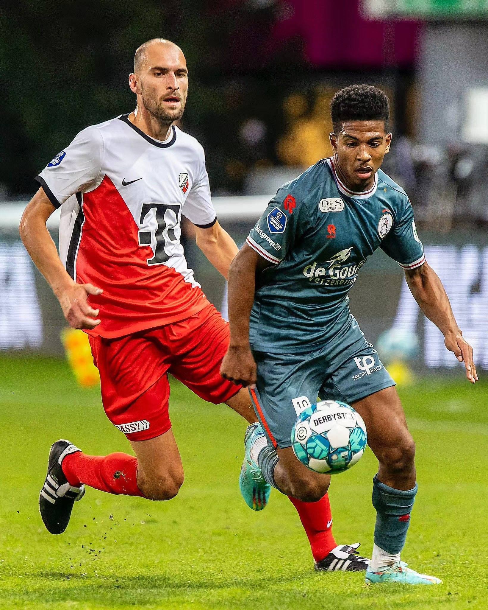 时的接应 时的接应