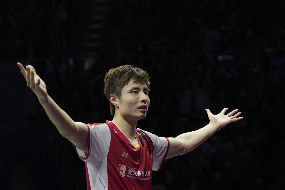 俱乐部有三 俱乐部有三